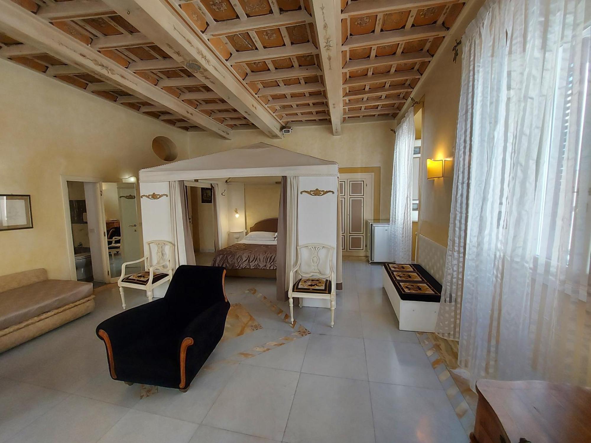 Residenza Al Corso Suites โรม ภายนอก รูปภาพ