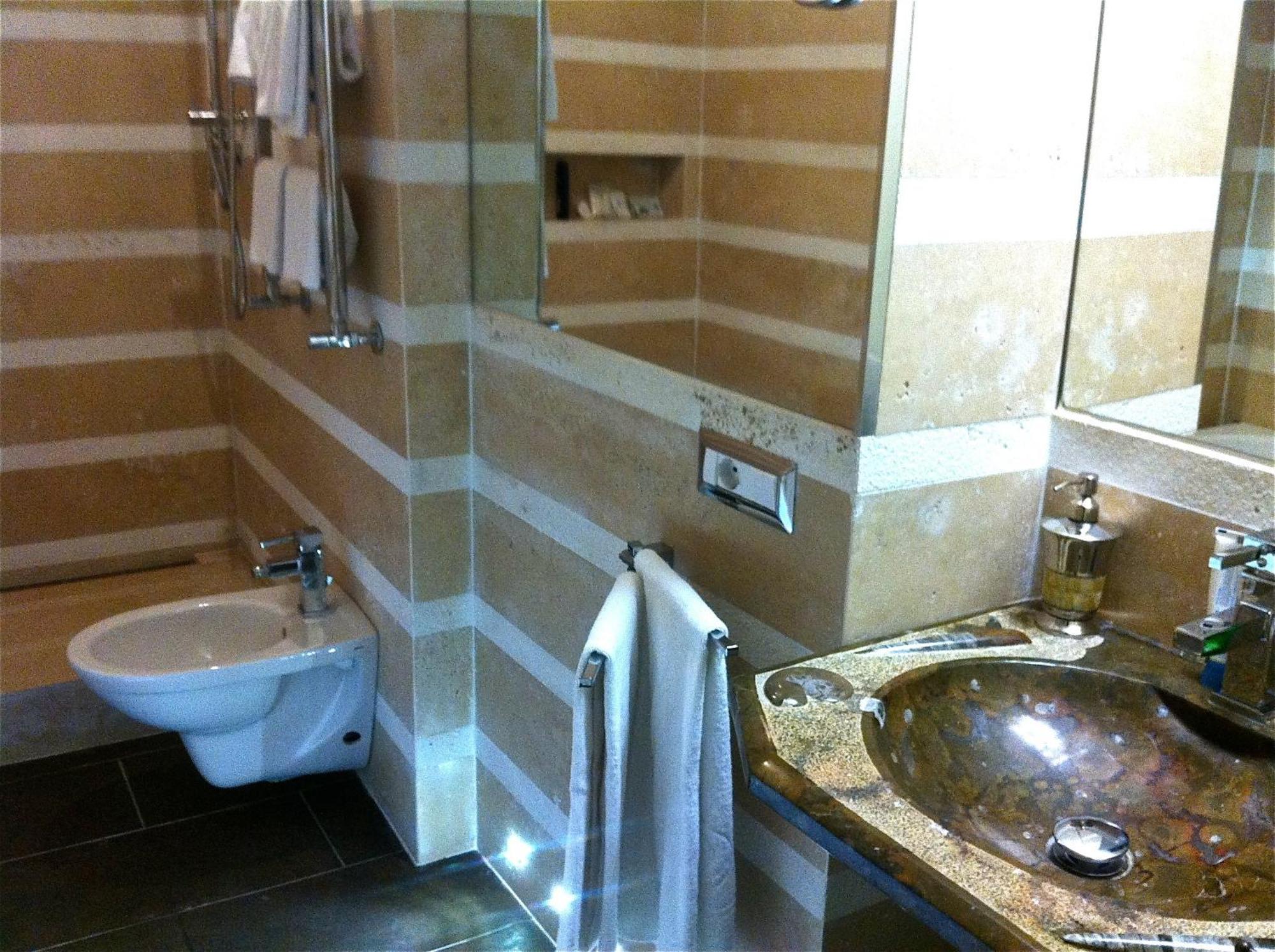 Residenza Al Corso Suites โรม ภายนอก รูปภาพ