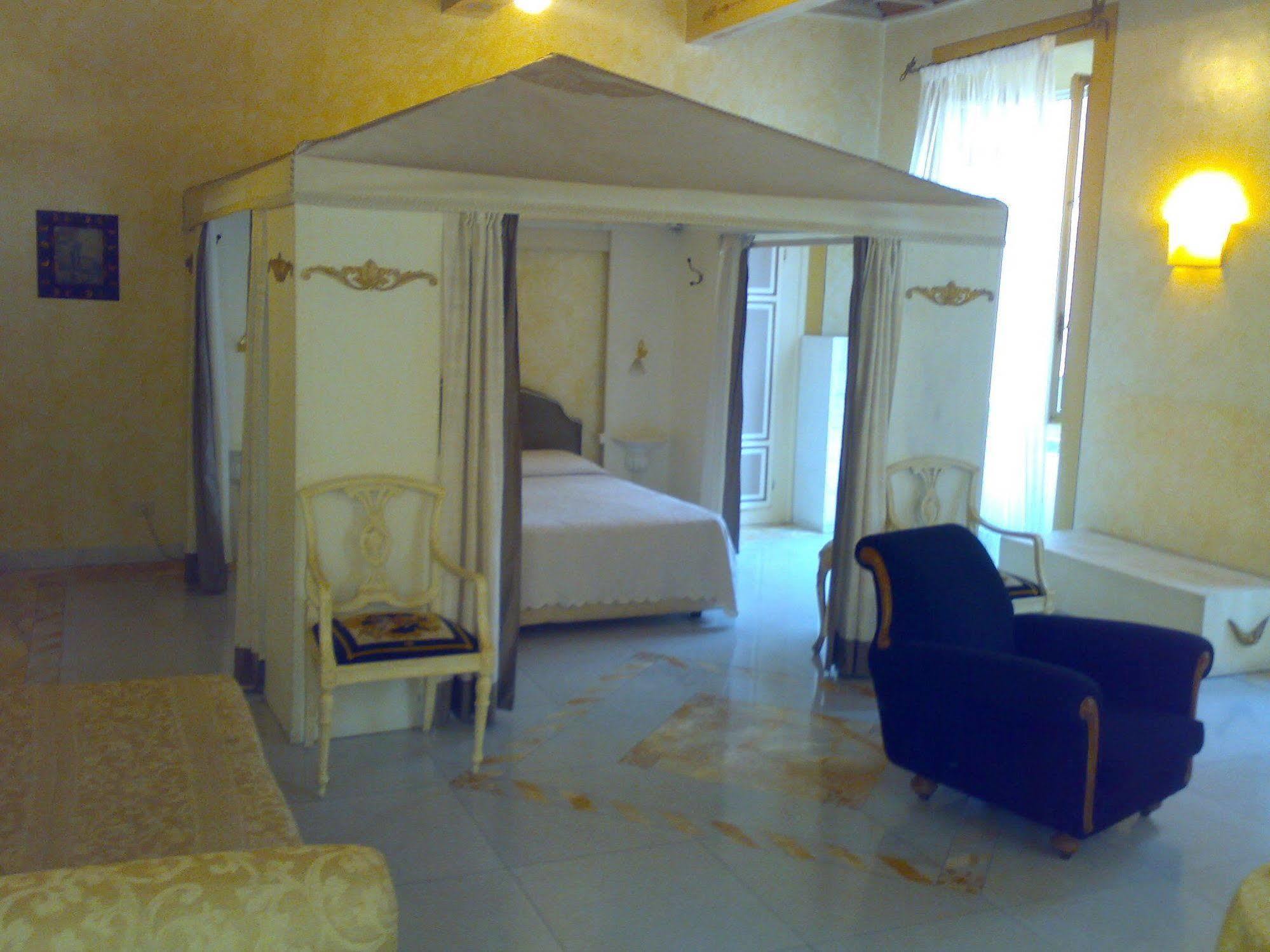 Residenza Al Corso Suites โรม ภายนอก รูปภาพ
